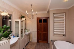 Csősz-Tóth Anita lakberendező - Mediterrán stílus fürdő 02